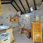 Sweet Traditional Dalmatian House With Pool Vrsine