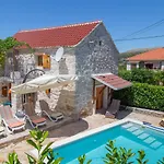 Sweet Traditional Dalmatian House With Pool * Vrsine