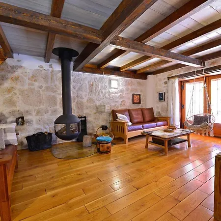 Vila Sweet Traditional Dalmatian House With Pool *