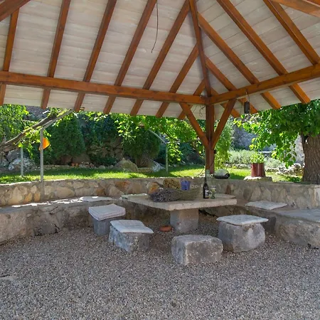 Vila Sweet Traditional Dalmatian House With Pool *